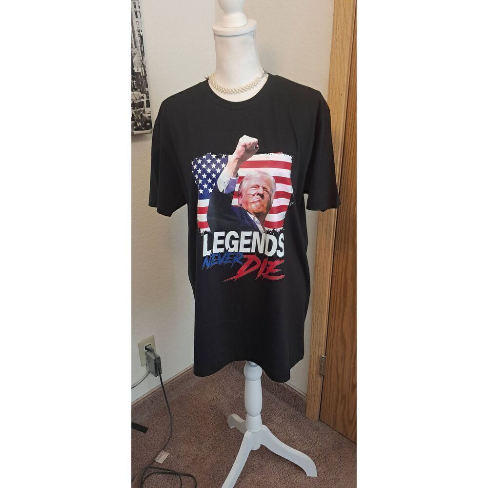 Donald Trump Fist Legends Never Die Patriotic T Shirt Large 100% Cotton